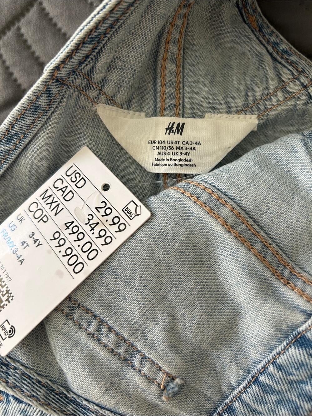 NWT - H&M Light Blue Denim Short Overalls - Picture 5 of 6